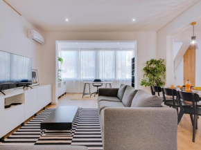 Apartment with Rooftop and work space in Quarteira